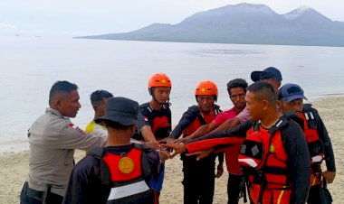 Polres-Flotim-Bersama-Tim-Gabungan-Lanjutkan-Pencarian-Hari-Ke-2-Korban-Hilang-di-Perairan-Kawalelo