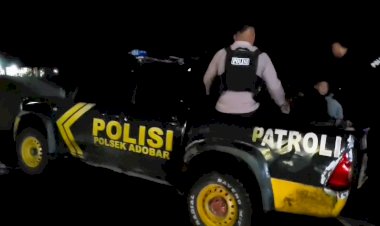 Redam-Ketegangan,-Polres-Flotim-Intensifkan-Patroli-Malam-dan-Himbauan-Kamtibmas-Kepada-Warga-Sekitar