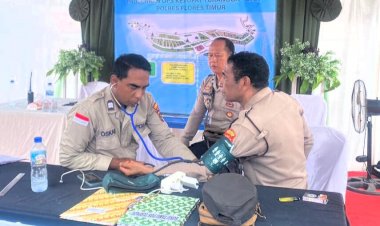 Sidokkes-Polres-Flotim-Pastikan-Kesehatan-Anggota-Tetap-Terjaga-Selama-Operasi