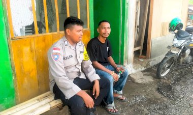 Dekat-dengan-Warga,-Bhabinkamtibmas-Waiwadan-Rutin-Sambangi-Masyarakat-Binaan