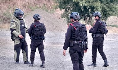 Tim-Jibom-Polda-NTT-Bersama-Polres-Flores-Timur-Musnahkan-Temuan-Bom-Pipa-Rakitan