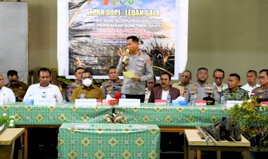 Dari-Perselisihan-Menuju-Persaudaraan,-Polda-NTT-Kawal-Perdamaian-Lowonara–Belle
