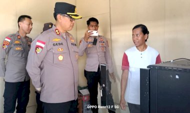 Pantau-Aktivitas-Lewotobi-Laki,-Kapolres-Flores-Timur-AKBP-Gede-Putra-Yase-Kunjungi-Pos-Pengamatan-dan-EWS