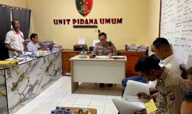 Pimpin-Gelar-Perkara,-Kapolres-Flores-Timur-Pastikan-Penanganan-Kasus-Sesuai-Prosedur