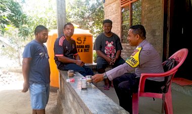 Jelang-ETMC-Flores-Timur-2026,-Bhabinkamtibmas-Ajak-Pemuda-Jadi-Penjaga-Suasana-Damai