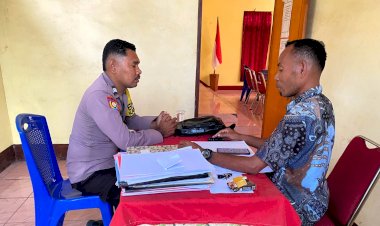 Keamanan-Dimulai-dari-Kepedulian,-Bhabinkamtibmas-Sambangi-Pemerintah-Desa-Pandai
