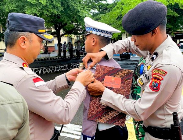 Polres Flotim Gelar Apel Operasi Zebra Turangga 2025, Tekankan Sinergi dan Disiplin Berlalu Lintas