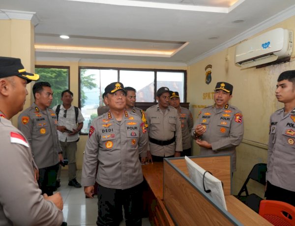 WAKAPOLRI MENYAPA PERSONEL POLRES FLORES TIMUR, TEKANKAN STANDAR LAYANAN 110 & PAMAPTA MERATA NASIONAL