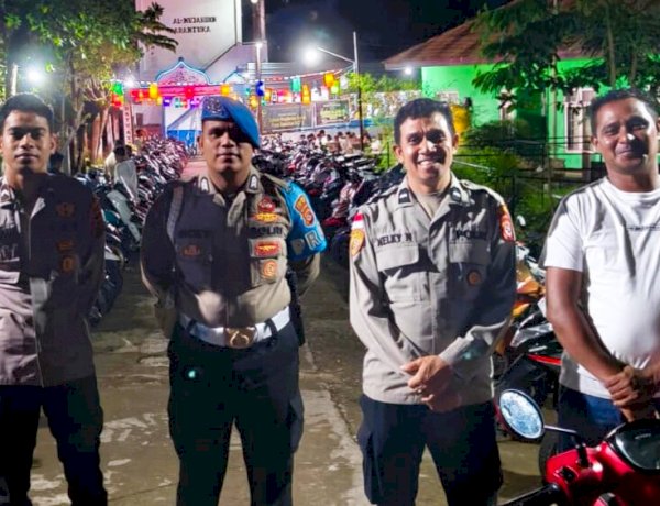 Pengamanan Humanis Polres Flotim Warnai Ibadah Malam di Larantuka