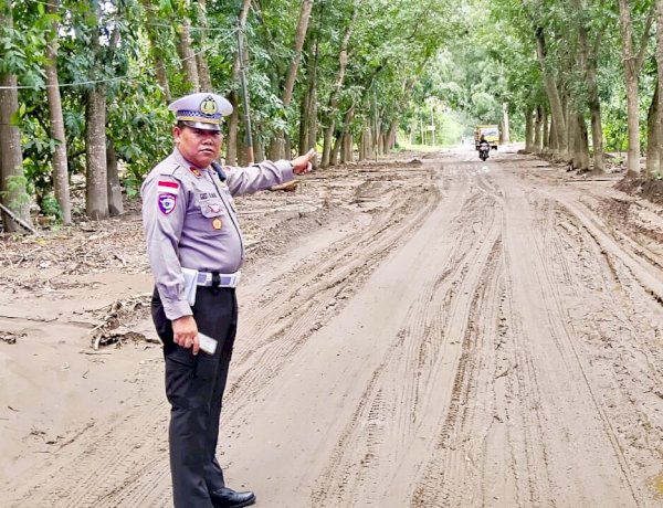 Respons Cepat Dampak Banjir, Satlantas Cek Kondisi Jalur Trans Flores Timur–Sikka