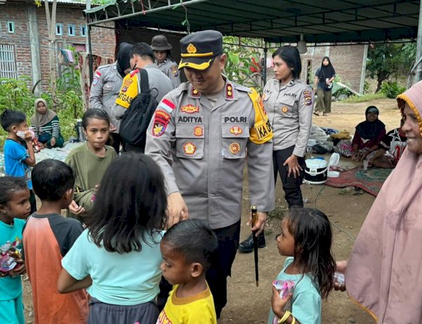 Kapolres Flotim AKBP Adhitya Octorio Putra Tinjau Langsung Dampak Gempa di Flotim