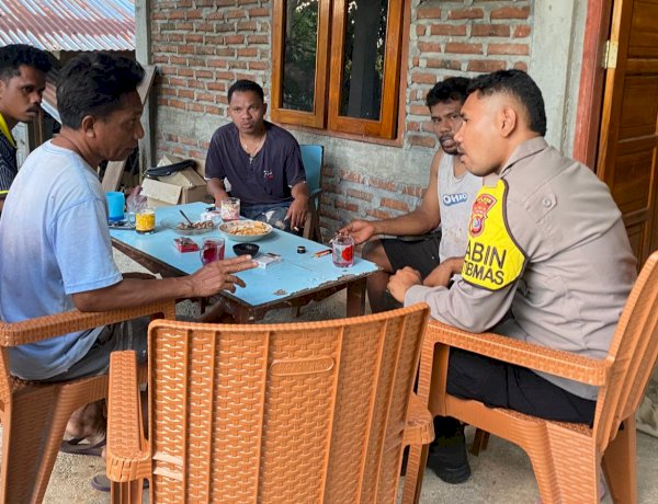 Bangun Desa Aman dan Produktif, Bhabinkamtibmas BRIPTU Hatip Intensifkan Komunikasi Warga