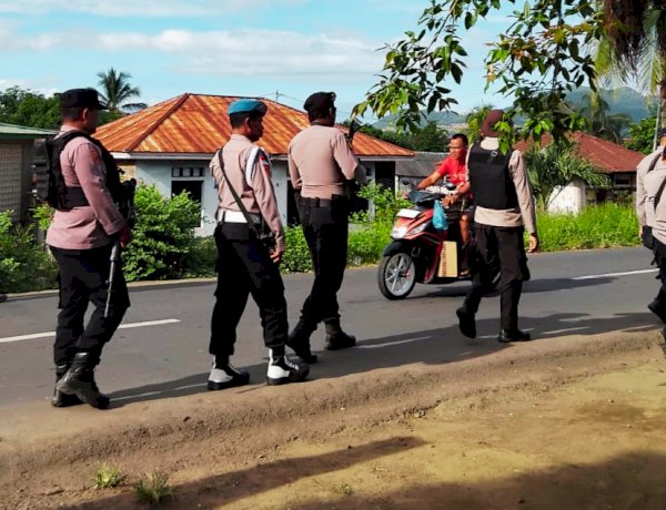 Berangsur Kondusif, Patroli Jalan Kaki Terus Diperkuat untuk Menjaga Kamtibmas di Dusun Bele