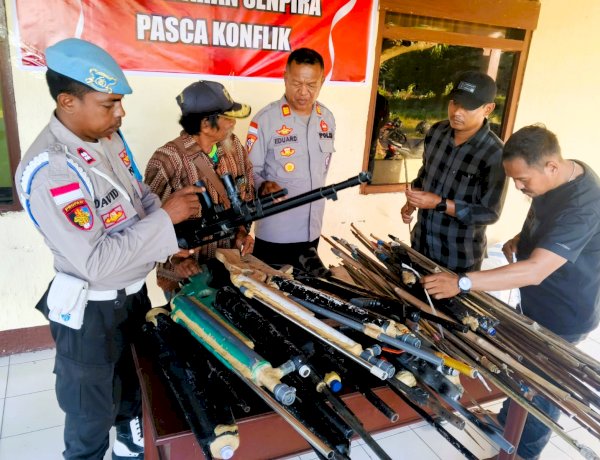 Kapolres Flores Timur: Penyerahan 140 Senjata Rakitan dan Sajam Jadi Langkah Penting Pemulihan Kamtibmas Pasca Konflik Adonara