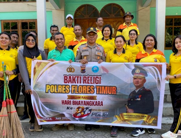 Bhakti Religi di Gereja Ebenhezer, Polres Flores Timur Perkuat Harmoni Menyambut Bhayangkara ke-80