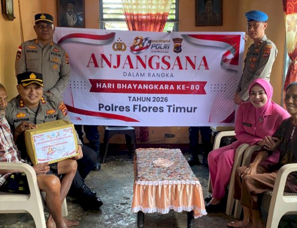 Tak Sekadar Bantuan, Anjangsana Polres Flores Timur Hadirkan Kehangatan bagi Purnawirawan dan Warakawuri