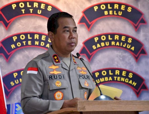 Wujudkan Zero TPPO Penuh Kasih, Kapolda NTT Irjen Pol Dr. Rudi Darmoko Bersama BPK RI dan Dir PPA-PPO Mantapkan Sinergi Pengawasan dan Perlindungan Masyarakat
