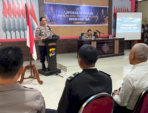 Estafet Kepemimpinan Berlanjut, Kapolres Flores Timur AKBP Gede Putra Yase Terima Memori Jabatan
