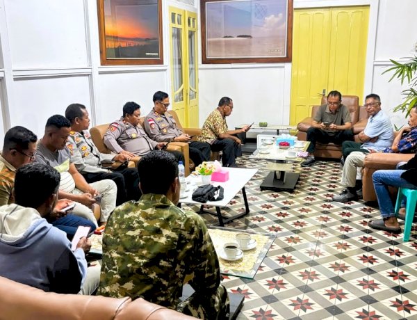 Bertemu Bupati dan Forkopimda, Kapolres Flores Timur AKBP Gede Putra Yase Bahas Langkah Rekonsiliasi Adonara Timur