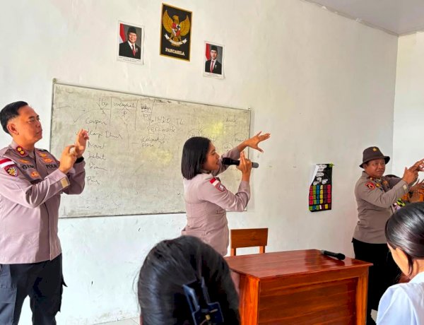 Kapolres Flores Timur AKBP Gede Putra Yase Pimpin Terapi USEFT dan Trauma Healing di SMA Negeri 1 Adonara Timur