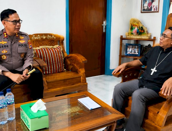 Jaga Harmoni dan Kebersamaan, Kapolres Flotim Silaturahmi ke Uskup Larantuka