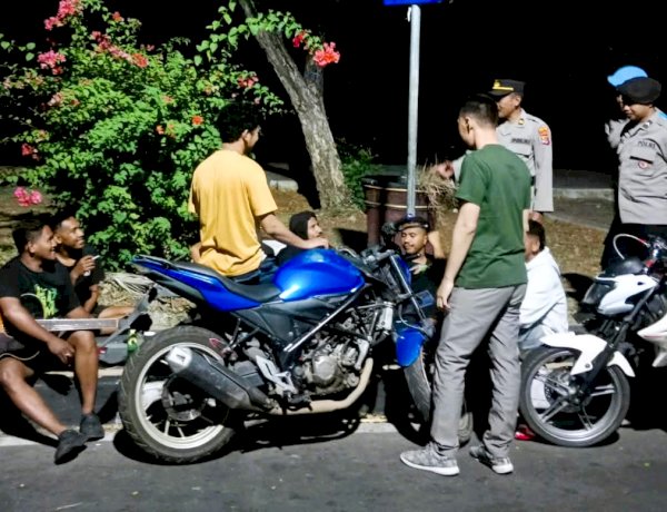 Patroli Malam Polres Flotim, Sapa Warga dan Jaga Larantuka Tetap Kondusif