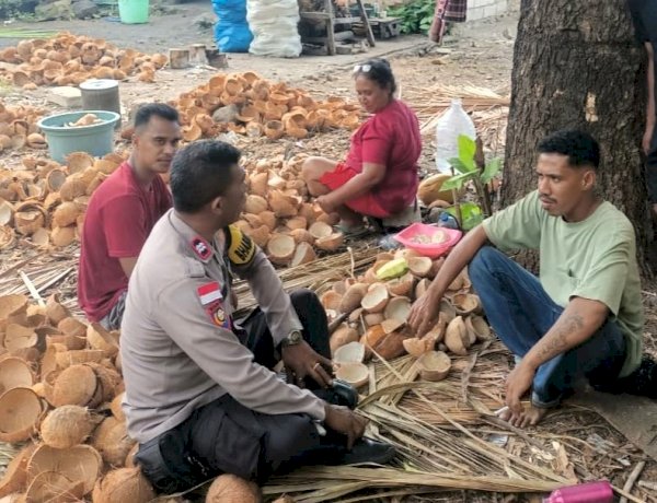 Tak Harus Formal, Bhabinkamtibmas Hurung Sapa Warga Lewat Dialog Santai