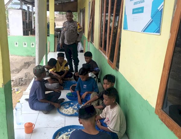 Bhabinkamtibmas Sambangi Ponpes Madinatunajah, Hangatkan Kedekatan Polri dengan Santri