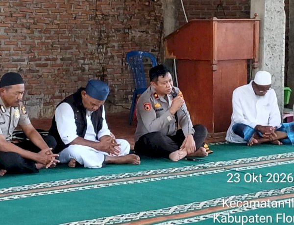 Jumat Keliling, Polres Flores Timur Ajak Warga Peduli Lingkungan dan Ekonomi