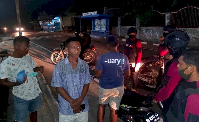 Pana Elang Polres Flotim, Patroli Amankan Situasi Kota Cegah Gangguan Kamtibmas