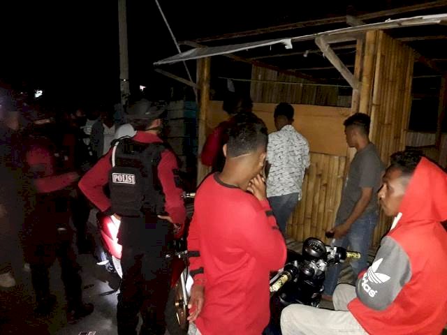 Pana Elang Polres Flotim Lakukan Patroli Amankan Situasi Kota Eliminir Ancaman dan Gangguan