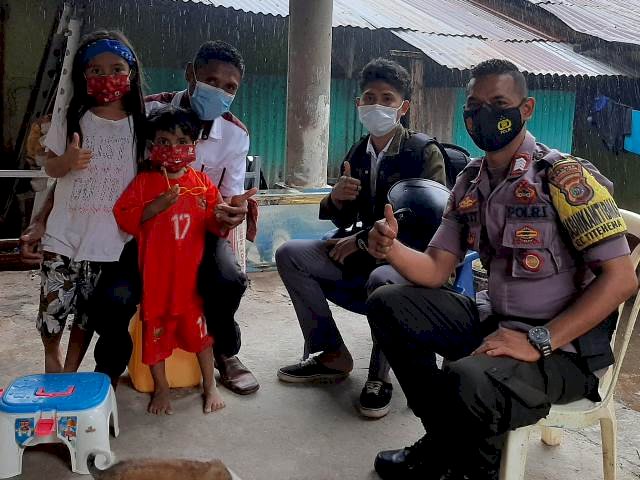 Bhabinkamtibmas Laksanakan Patroli Sekaligus Sambang Masyarakat Desa Binaan Terkait Kesadaran Protokoler Kesehatan