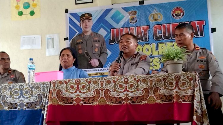 Polres Flores Timur Lakukan Jumat Curhat Bersama Pelajar SMPS Maria Goreti Di Ibu Kota Kecamatan Ile Mandiri