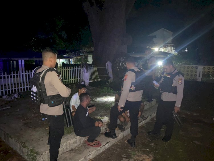 Patroli Polisi , Jaga kondusifitas Kamtibmas Di Flores Timur