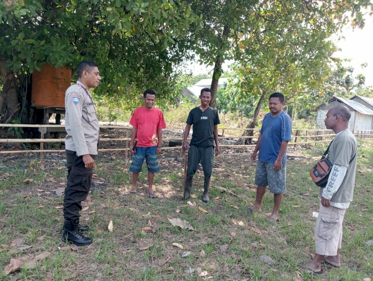 Waspadai TPPO! Bhabinkamtibmas Desa Hurung Terus Himbau Warga Di Wilayah Desa Binaannya