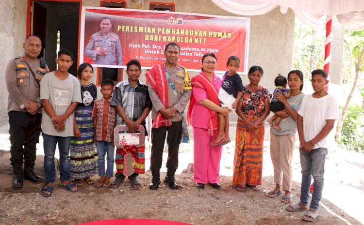 Membangun Harapan: Kapolda NTT Meresmikan Rumah Bantuan di Desa Pariti