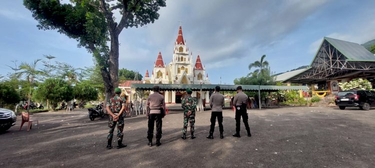 Misa Hari Raya Natal Hari Kedua, TNI POLRI Hadir Jaga Keamanan