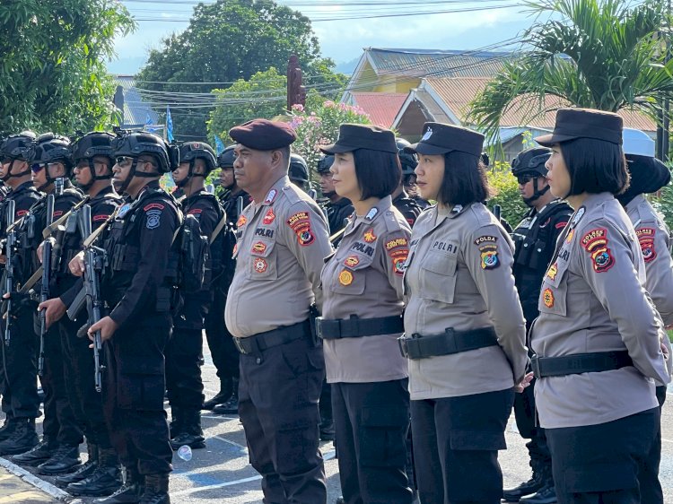 Sinegritas TNI POLRI, Polres Flotim Laksanakan Patroli Gabungan Dalam Rangka Hari Pencoblosan Pemilu 2024