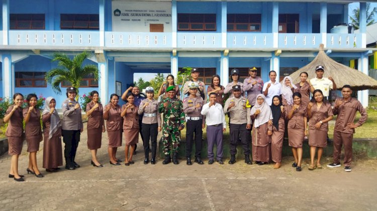 Kasat Lantas Polres Flotim Sosialisasi Ke Sekolah, Pelajar Harus Tertib Berlalu Lintas Dan Stop Bully