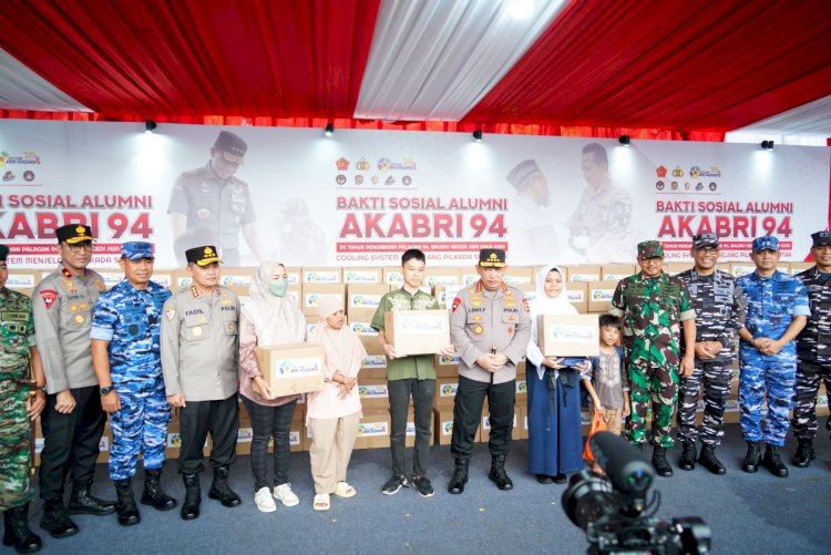 *Bakti Sosial Dan Bakti Kesehatan Dalam Rangka 30 Tahun Pengabdian AKABRI 1994 Bertemakan 