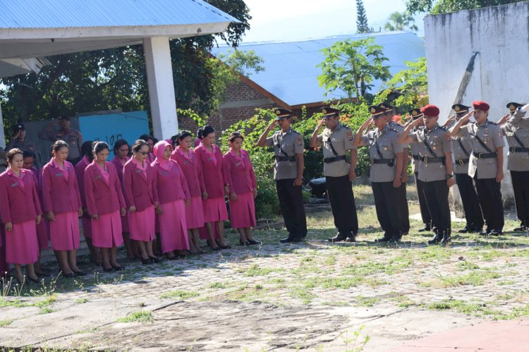 Ziarah Rombongan Dan Tabur Bunga Dalam Rangka Hari Bhayangkara Ke-78 Tahun 2024 Polres Flores Timur