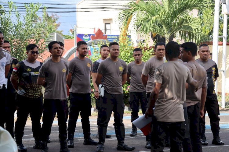 Latihan Dalmas Polres Flotim dalam rangka persiapan menghadapi Pilkada serentak 2024.