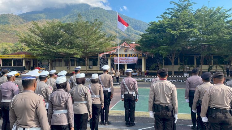 Upacara Peringatan Hari Juang Polri Tahun 2024 Tingkat Polres Flores Timur.