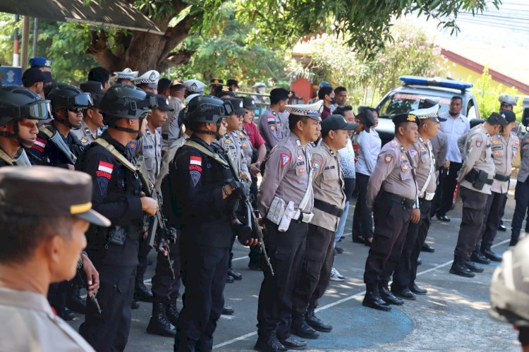 Apel Persiapan Hari ke Tujuh Pengamanan Kampanye Pilkada Serentak 2024 di Kabupaten Flores Timur.