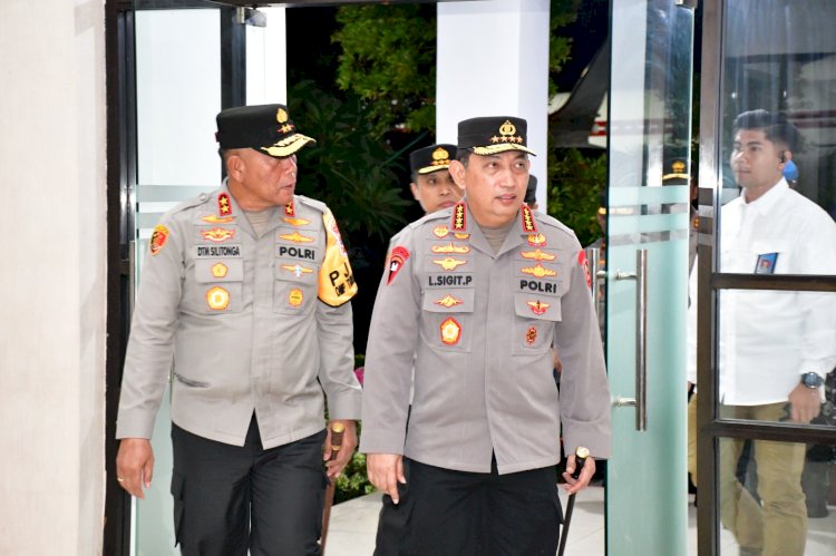 Pantau Langsung Pengamanan Kunjungan Presiden RI, Kapolri Tiba di Kupang