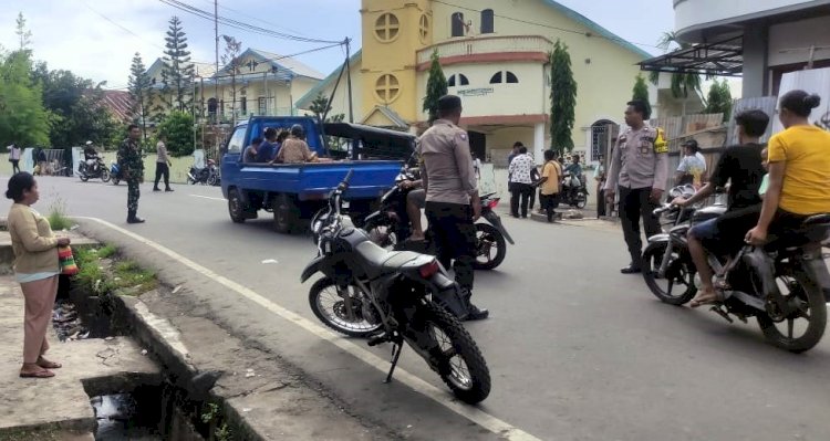 Menjelang Nataru Rutinitas Masyarakat Meningkat, Personel Gabungan TNI POLRI Pengaturan Arus Lalin