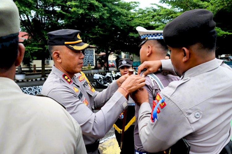 Polres Flores Timur Gelar Apel Pasukan Operasi Keselamatan Turangga 2025