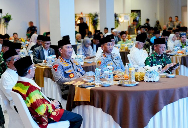 Momen Hangat Kapolri Berbagi dan Perkuat Silaturahmi Dengan Ulama serta Masyarakat di Bulan Ramadhan