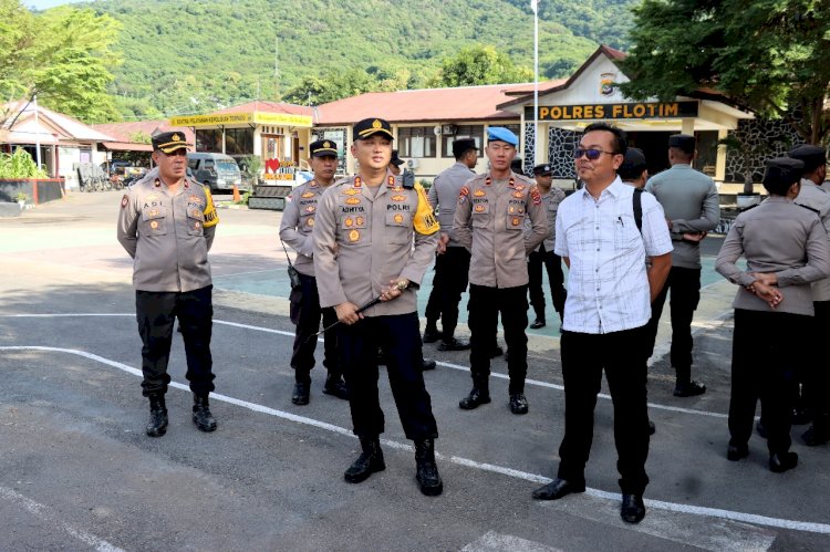 Kapolres Flores Timur Cek Kesiapan Sebelum Latihan Dalmas