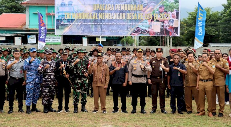 Kapolres Flotim Hadiri Upacara Pembukaan TMMD ke-124